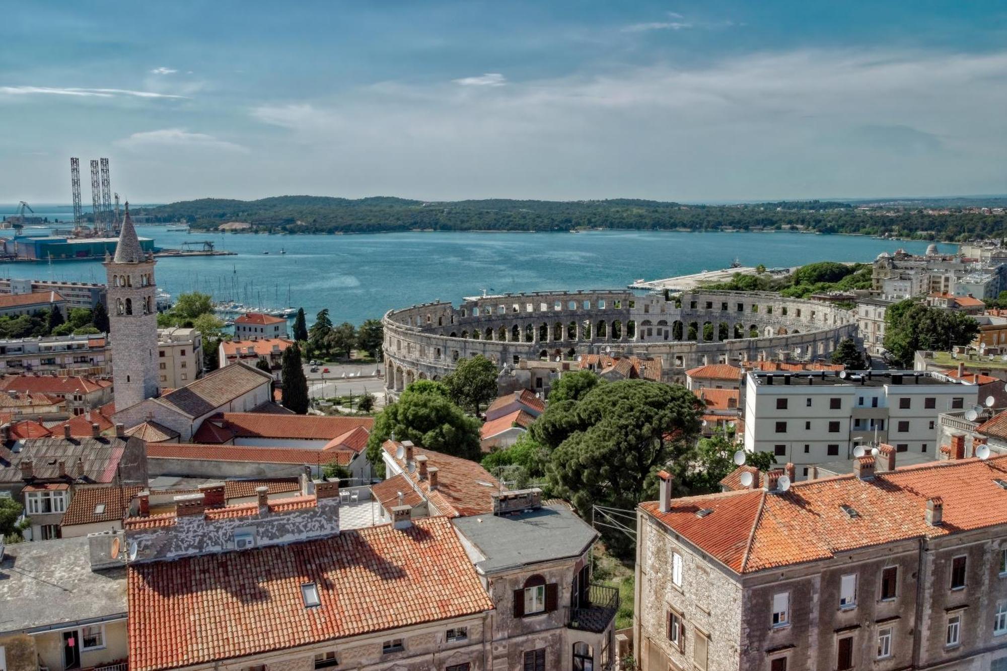 Apartment Seagull Πούλα Εξωτερικό φωτογραφία